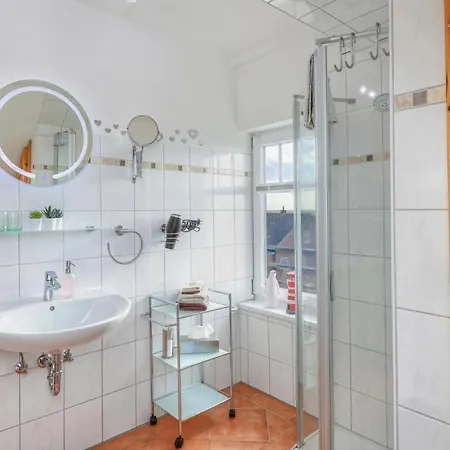Apartment Jensen-huus Fewo Im Og Dagebuell